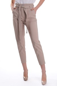SPODNIE Z PASKIEM JASNY BEŻ